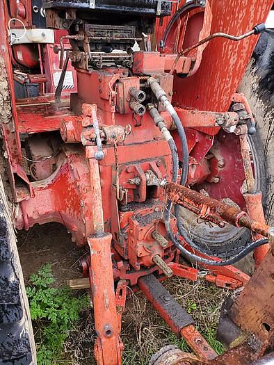 Image of International Harvester 856 equipment image 4