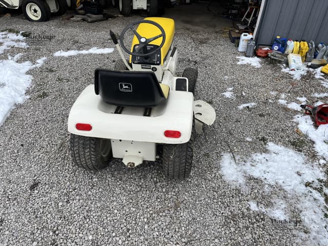 Image of John Deere 110 equipment image 2