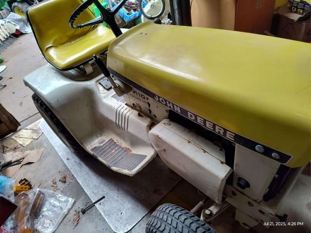 Image of John Deere 110 equipment image 2