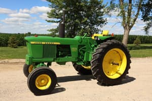 1969 John Deere 2520 Image