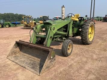 Main image John Deere 2520
