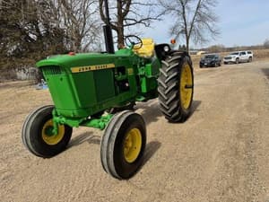 1969 John Deere 3020 Image