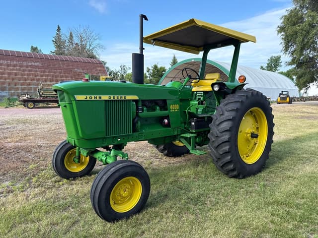 Image of John Deere 4000 equipment image 1