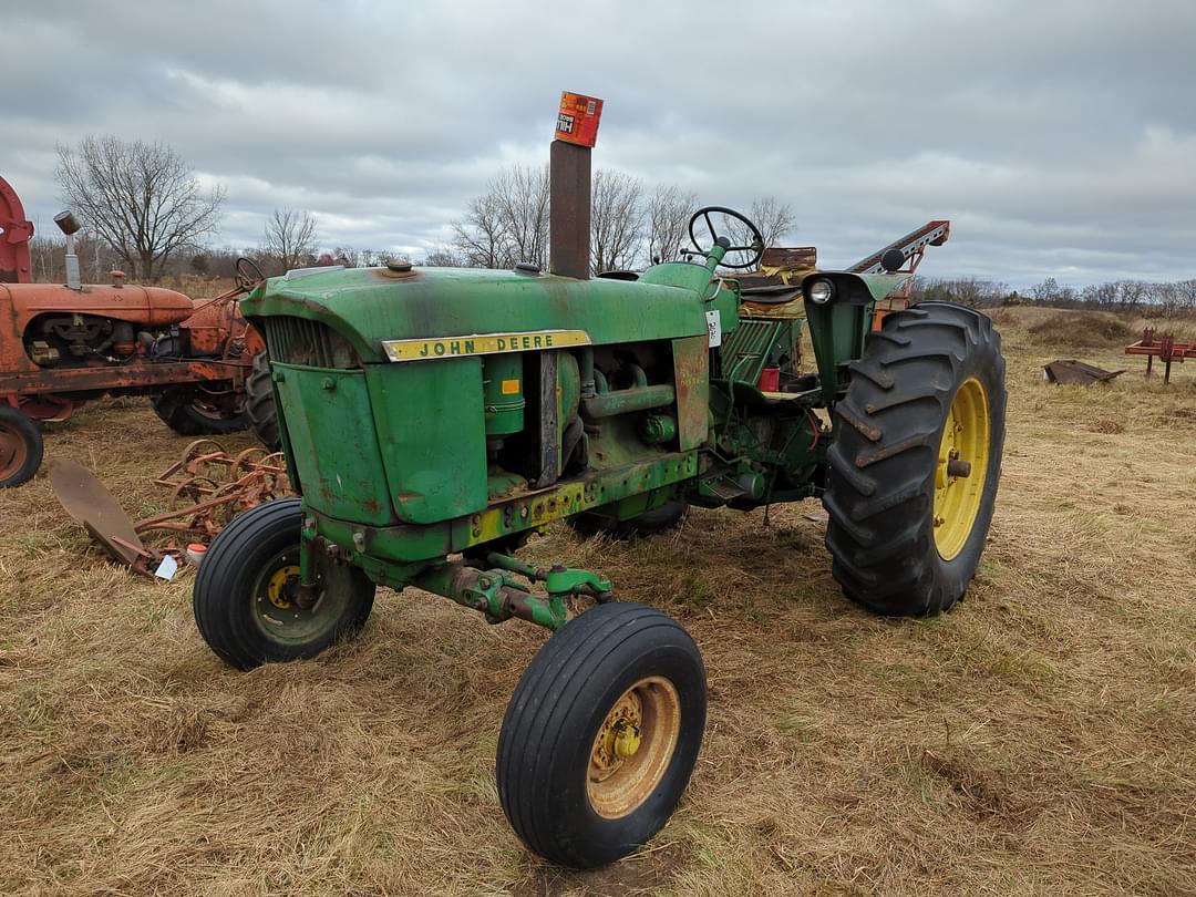 Image of John Deere 4000 Primary image