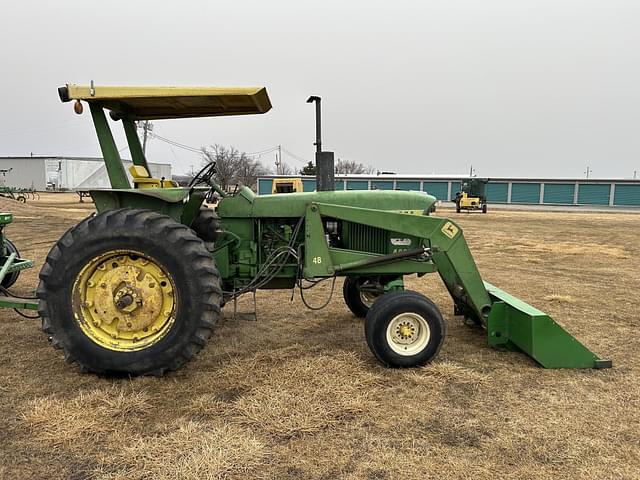 Image of John Deere 4020 equipment image 4