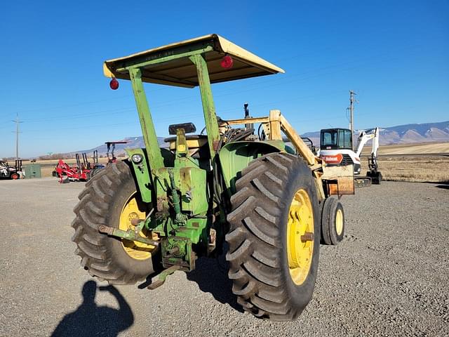 Image of John Deere 4020 equipment image 2