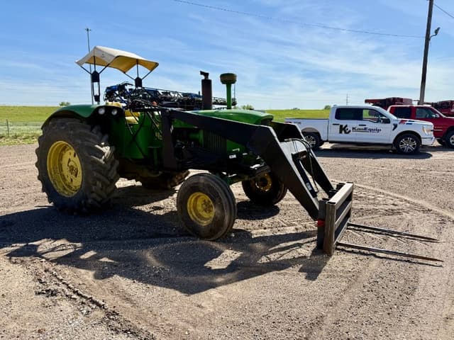 Image of John Deere 4020 equipment image 4