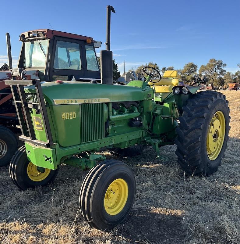 Image of John Deere 4020 Primary image