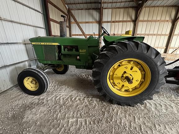 Image of John Deere 4020 equipment image 1