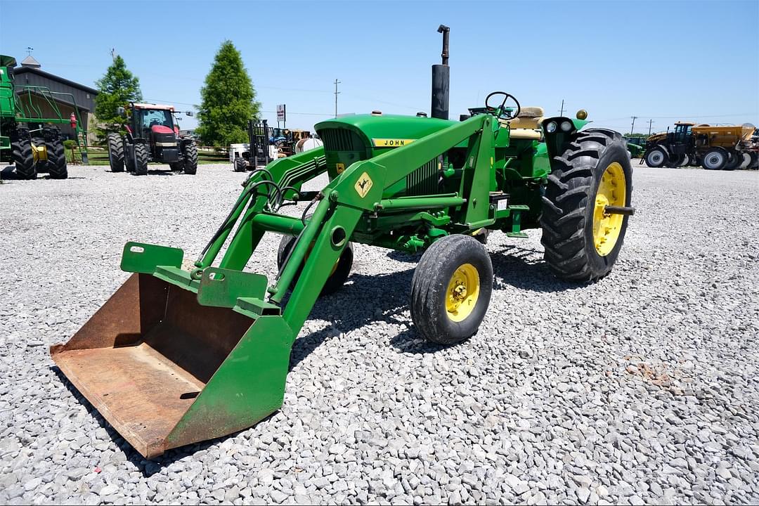 Image of John Deere 4020 Primary image