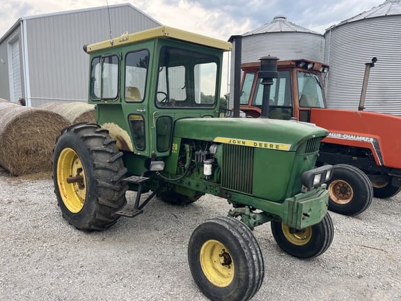 1969 John Deere 4020 Equipment Image0