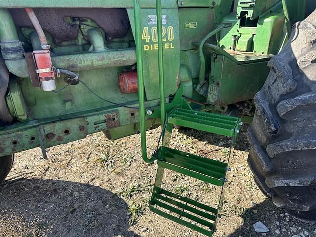 Image of John Deere 4020 equipment image 3