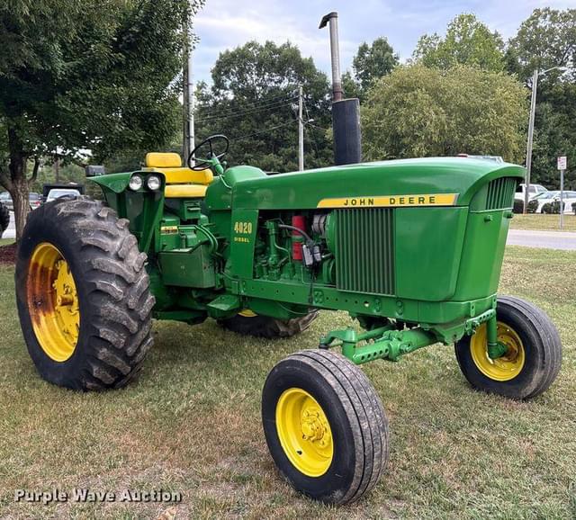 Image of John Deere 4020 equipment image 2