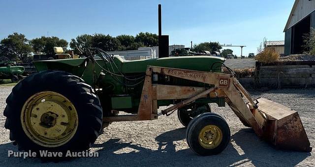 Image of John Deere 4020 equipment image 3