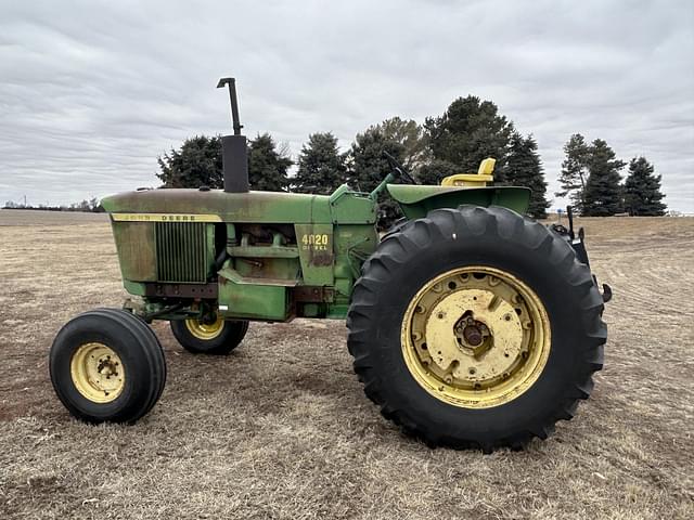 Image of John Deere 4020 equipment image 4