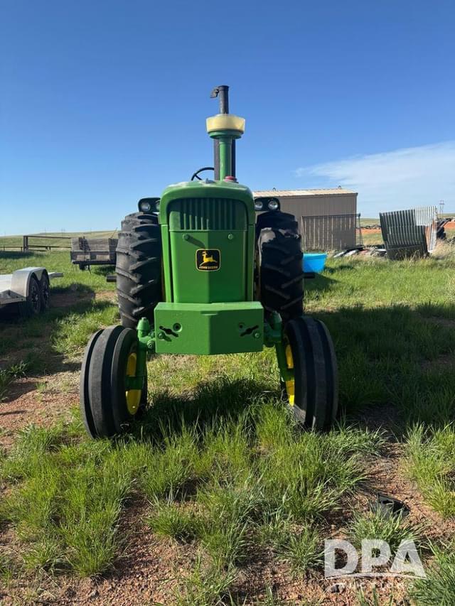 Image of John Deere 4020 equipment image 1