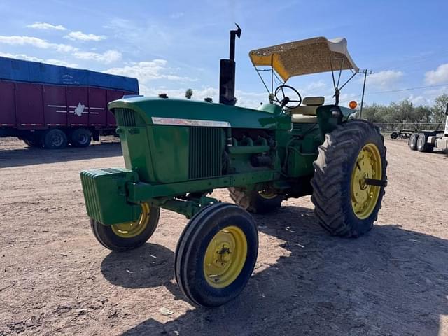 Image of John Deere 4020 equipment image 1