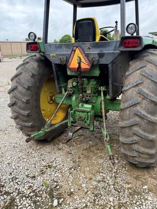Image of John Deere 4040 equipment image 3