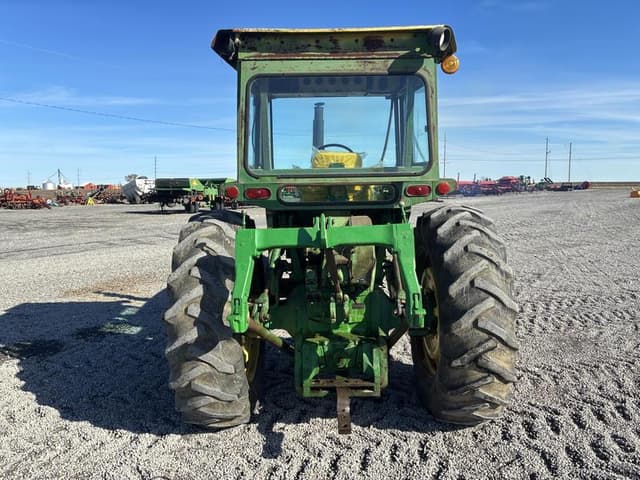 Image of John Deere 4520 equipment image 4