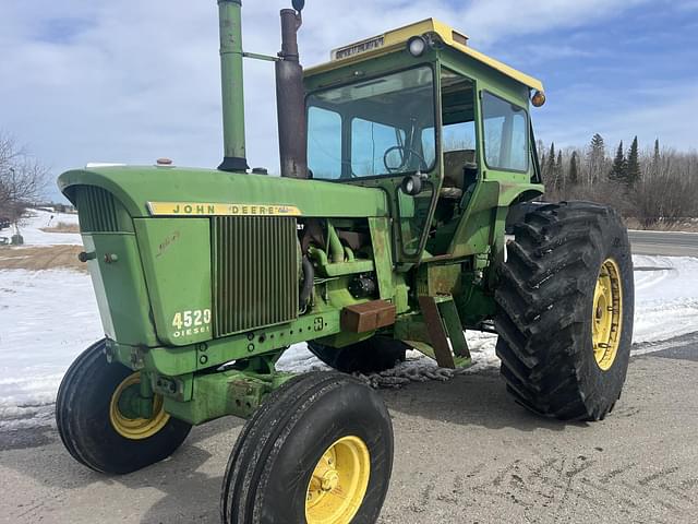 Image of John Deere 4520 equipment image 4