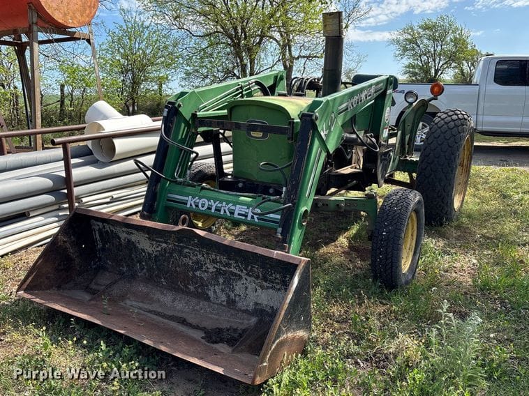 1969 John Deere 820 Equipment Image0
