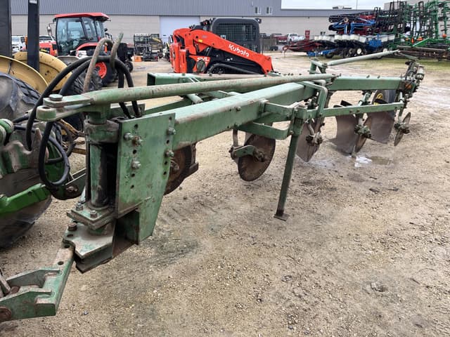 Image of John Deere F1350 equipment image 1