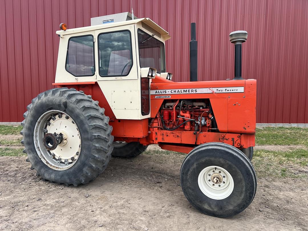 Image of Allis Chalmers 220 Primary image