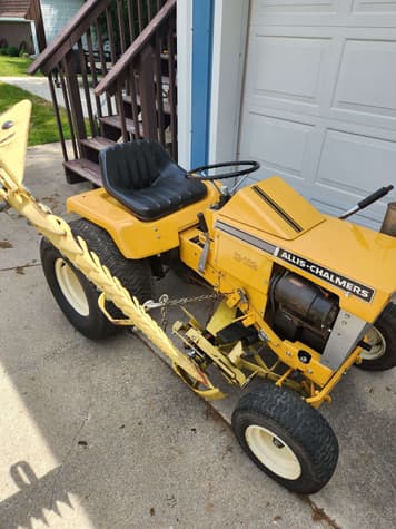 Main image Allis Chalmers B-112