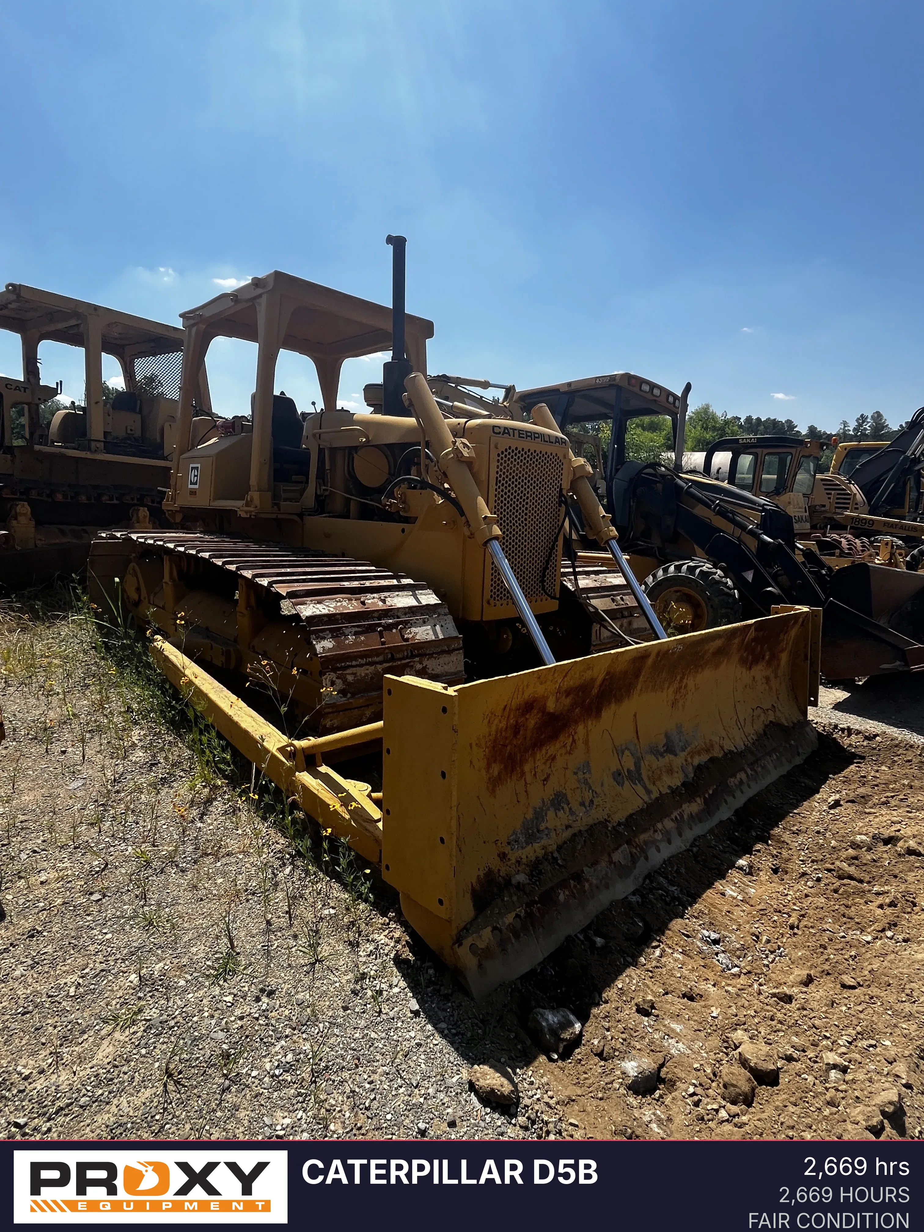 1970 Caterpillar D5B Equipment Image0