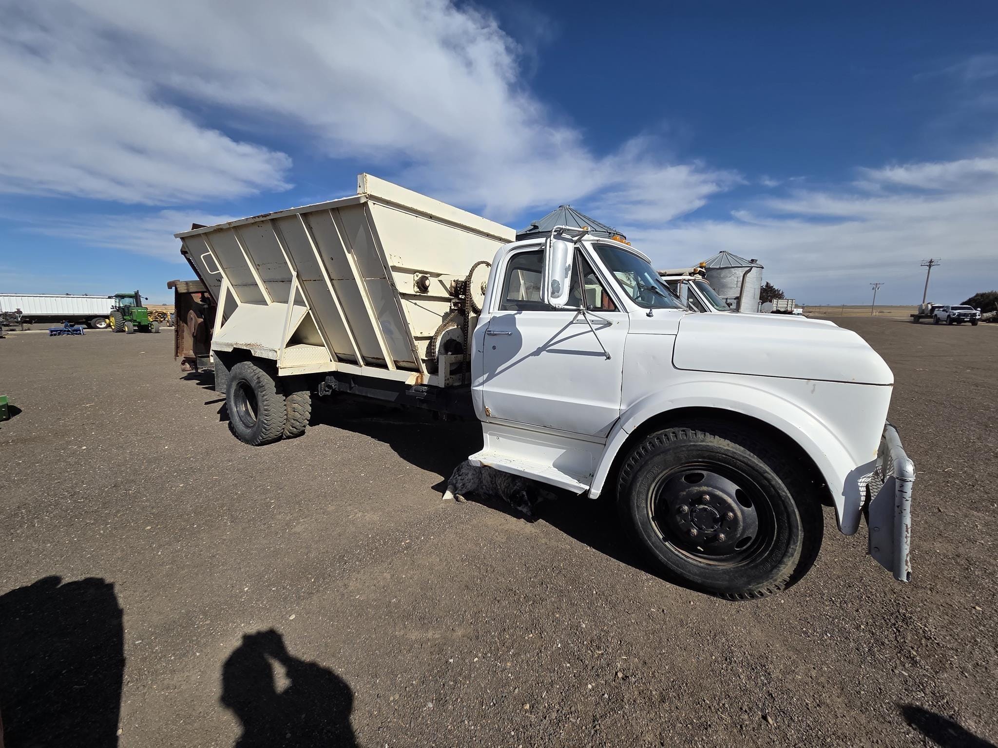 1970 Chevrolet 50 Equipment Image0
