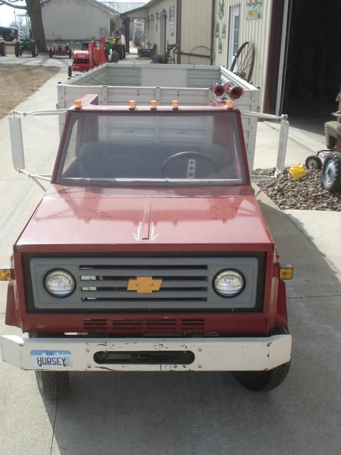 Image of Chevrolet 60 equipment image 1