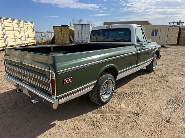 Image of Chevrolet C10 equipment image 2