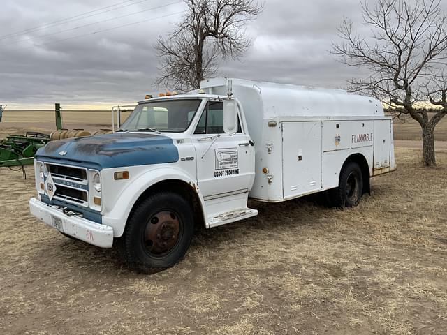 Image of Chevrolet C50 equipment image 3