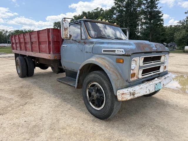 Image of Chevrolet C60 equipment image 2
