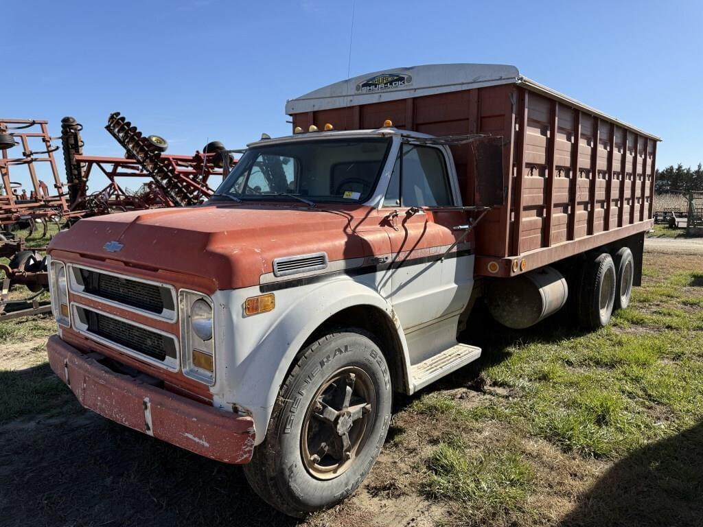 Image of Chevrolet C60 Primary image