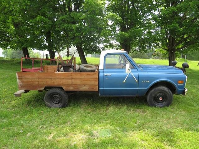 Image of Chevrolet C10 equipment image 4