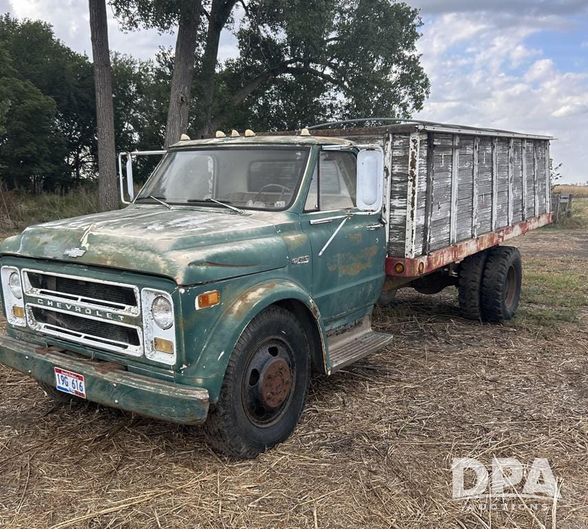 Main image Chevrolet C50