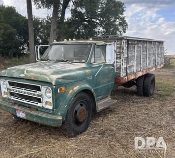 Main image Chevrolet C50