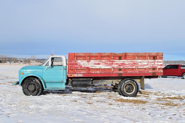 Image of Chevrolet C50 equipment image 3