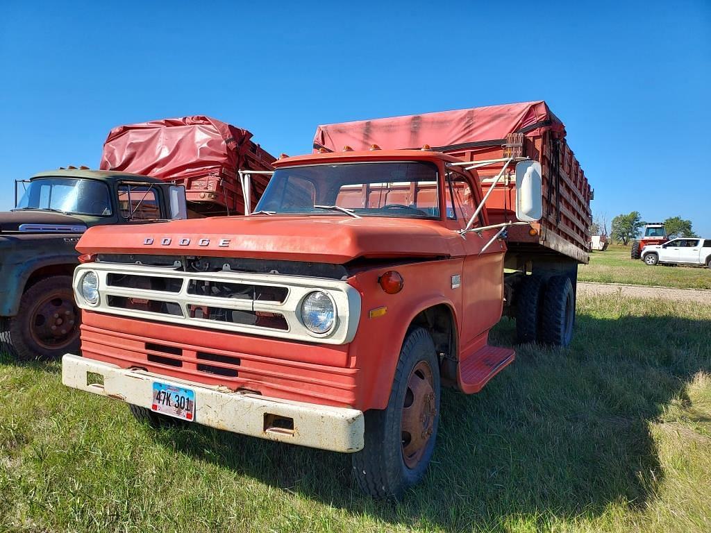 Image of Dodge 500 Primary image