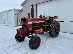1970 Farmall 1026 Image