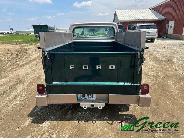 Image of Ford 100 equipment image 3