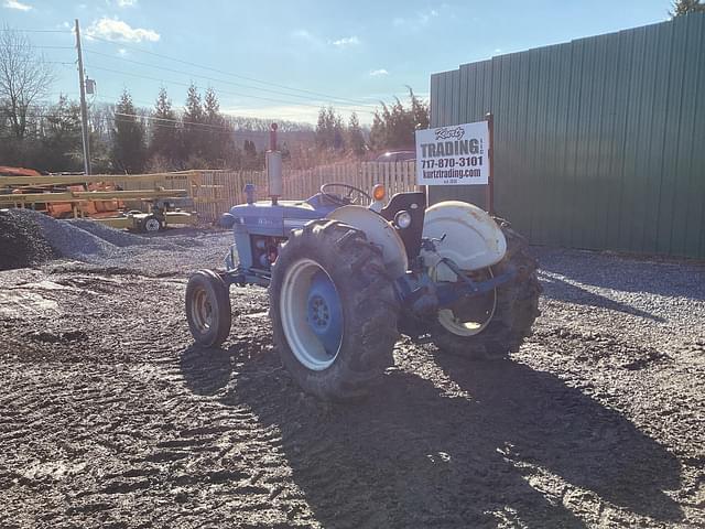 Image of Ford 3000 equipment image 1