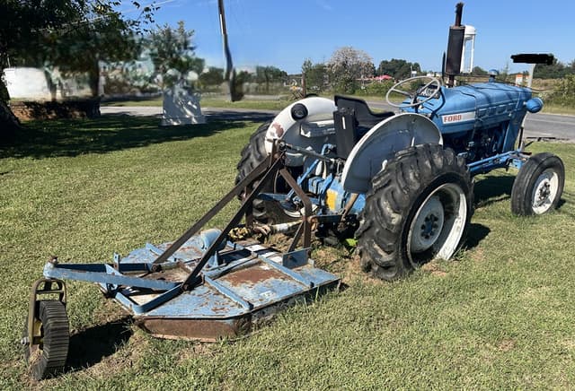 Image of Ford 3000 equipment image 3