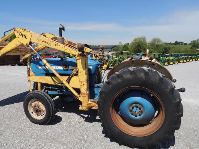 Image of Ford 3000 equipment image 1