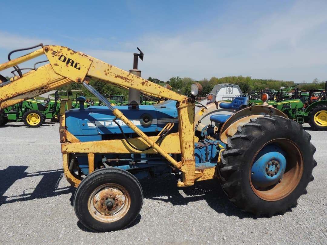 Image of Ford 3000 Primary image