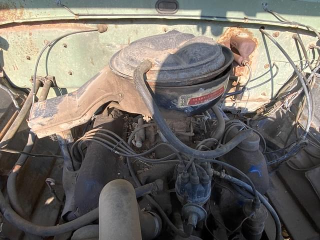 Image of Ford F-600 equipment image 4