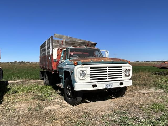 Image of Ford F-600 equipment image 1