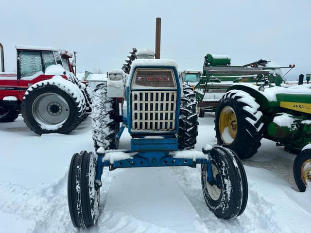 Image of Ford 8000 equipment image 2