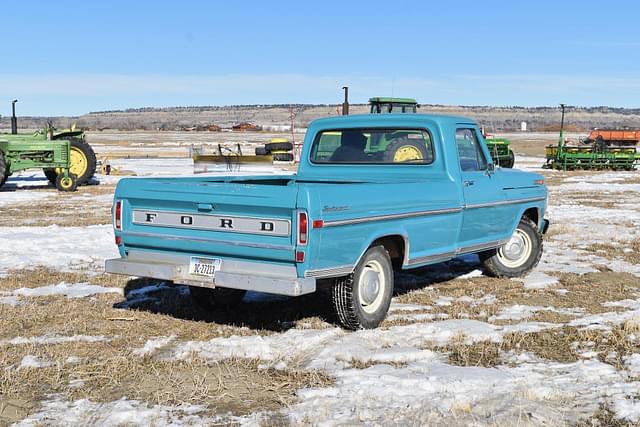 Image of Ford F-100 equipment image 4